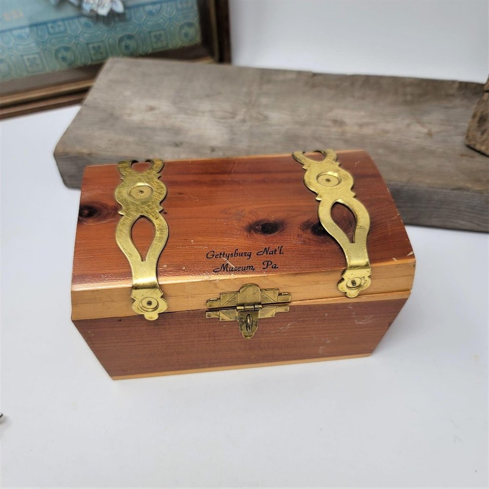 Vintage Souvenir Wood Trinket Box Chest Gettysburg - Picture 2 of 8